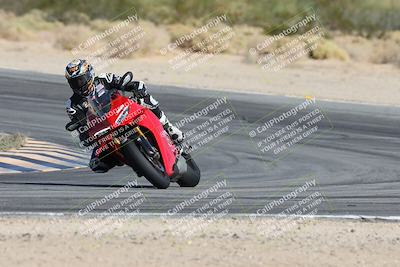 media/Nov-16-2025-Race Pace (Sun) [[8c5fa54630]]/Non Verified Riders (1st 20 Minutes)/2-Turn 10 (1010am)/